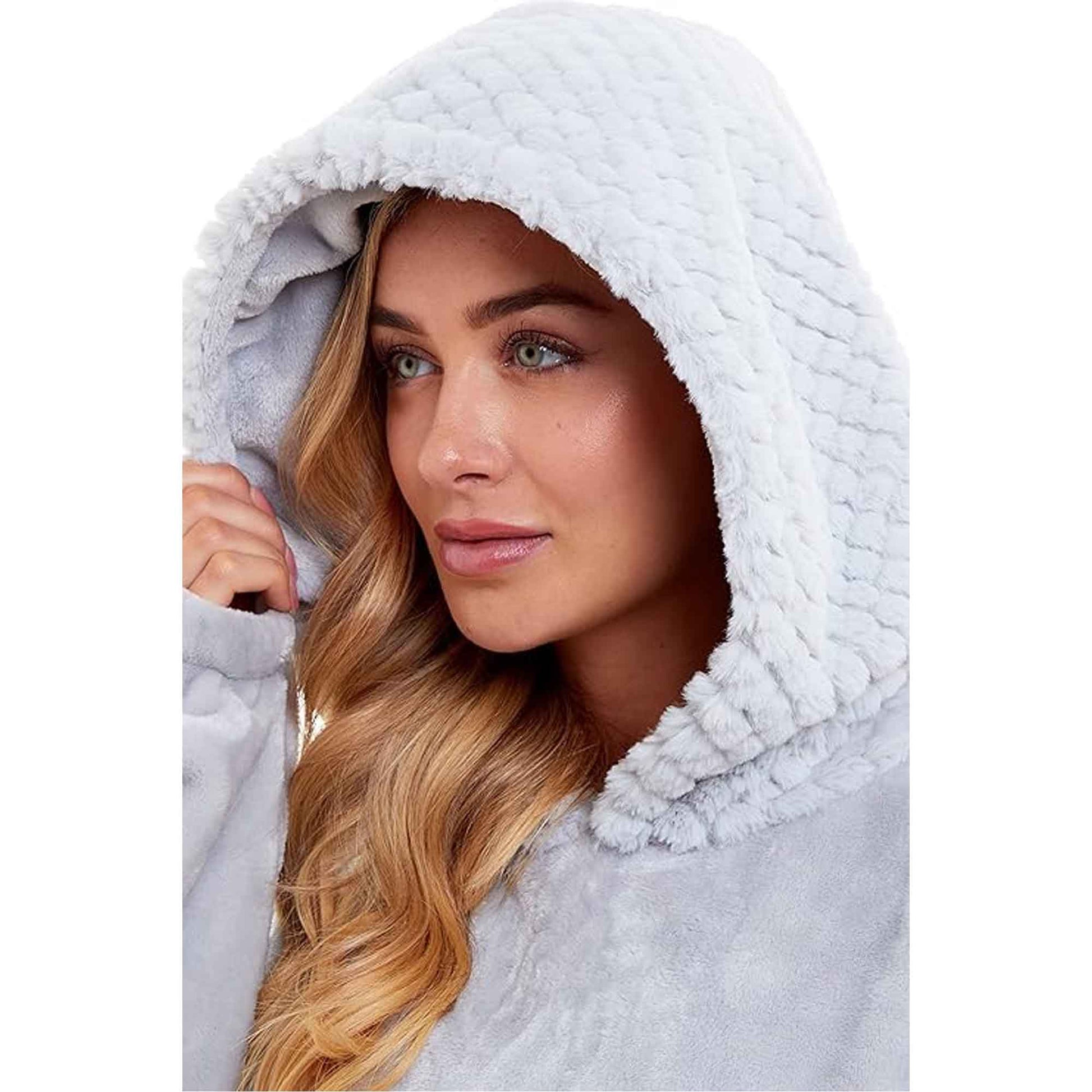Women's Oversized Plush Hooded Poncho Blanket Cozy Fleece Hoodie with Fur Hood Ideal for Lounging Camping Outdoor Warmth by Daisy Dreamer Hooded Blanket