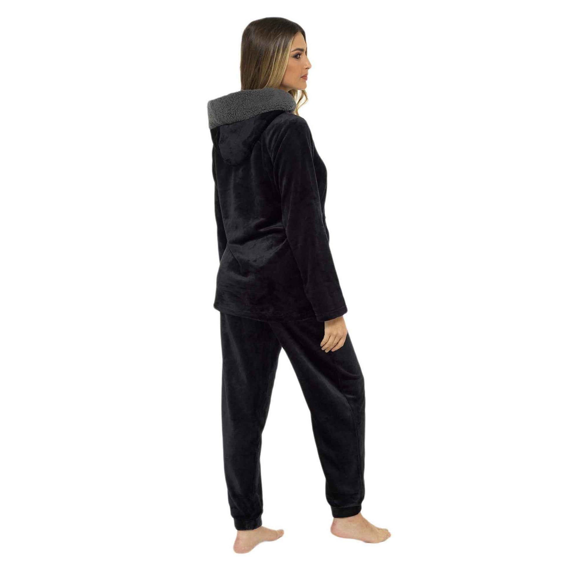 Women's Ultra-Soft Plush Fleece Hooded Pajama Set Cozy Winter Nightwear Warm Loungewear for Home Relaxation by Daisy Dreamer Pyjamas