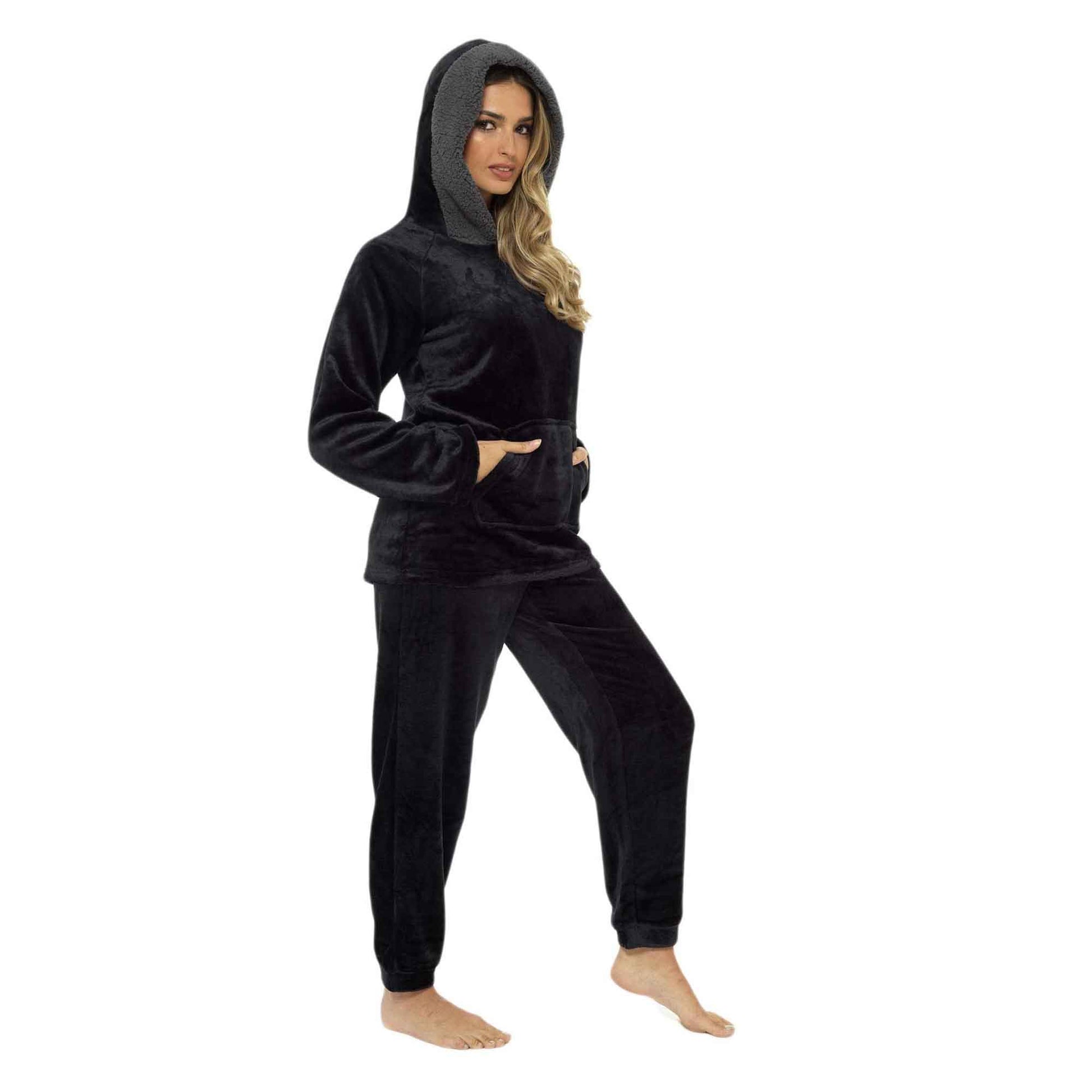 Women's Ultra-Soft Plush Fleece Hooded Pajama Set Cozy Winter Nightwear Warm Loungewear for Home Relaxation by Daisy Dreamer Pyjamas