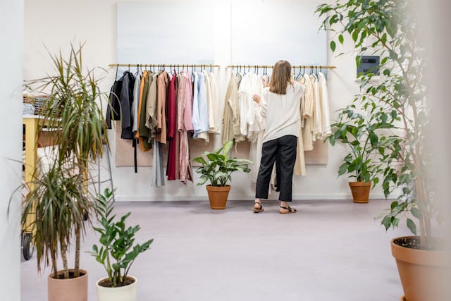 How_To_Refresh_Your_Wardrobe_When_Moving_To_A_New_Place_Sock_Stack_Blog_Post