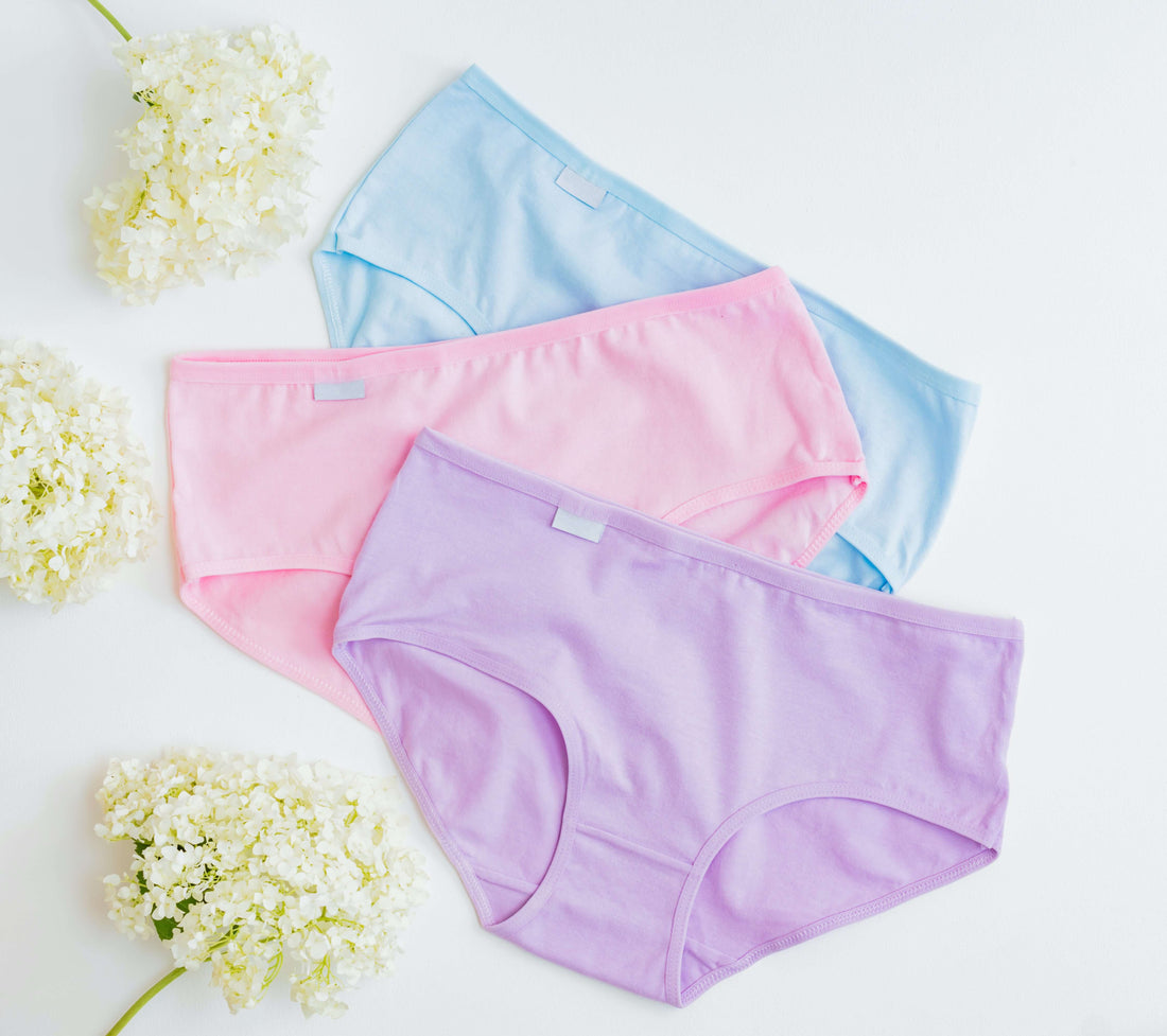 Sock_Stack_Womens_Underwear_Blog_Cover_Image