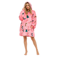 Daisy Dreamer oversized hooded blanket for women, soft fleece with Highland cow and candy cane pattern, featuring bows and cozy design
