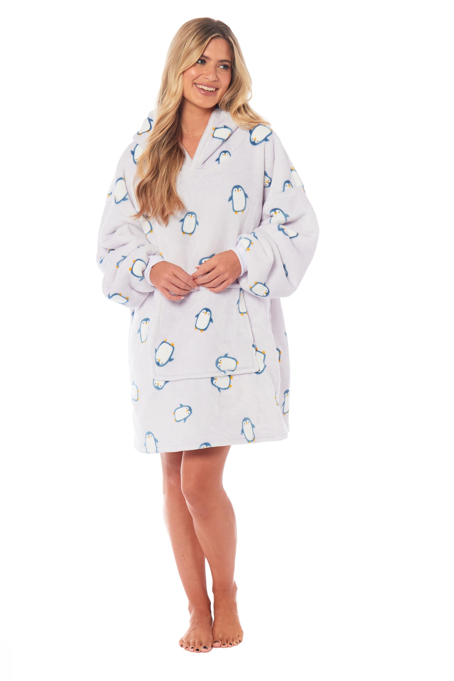 Oversized Penguin Hooded Blanket Ultra Soft Sherpa Fur Lining Big Hoodie Sweatshirt Plush Flannel Fleece Loungewear for Adults and Kids by Daisy Dreamer. Buy now for £9.00.