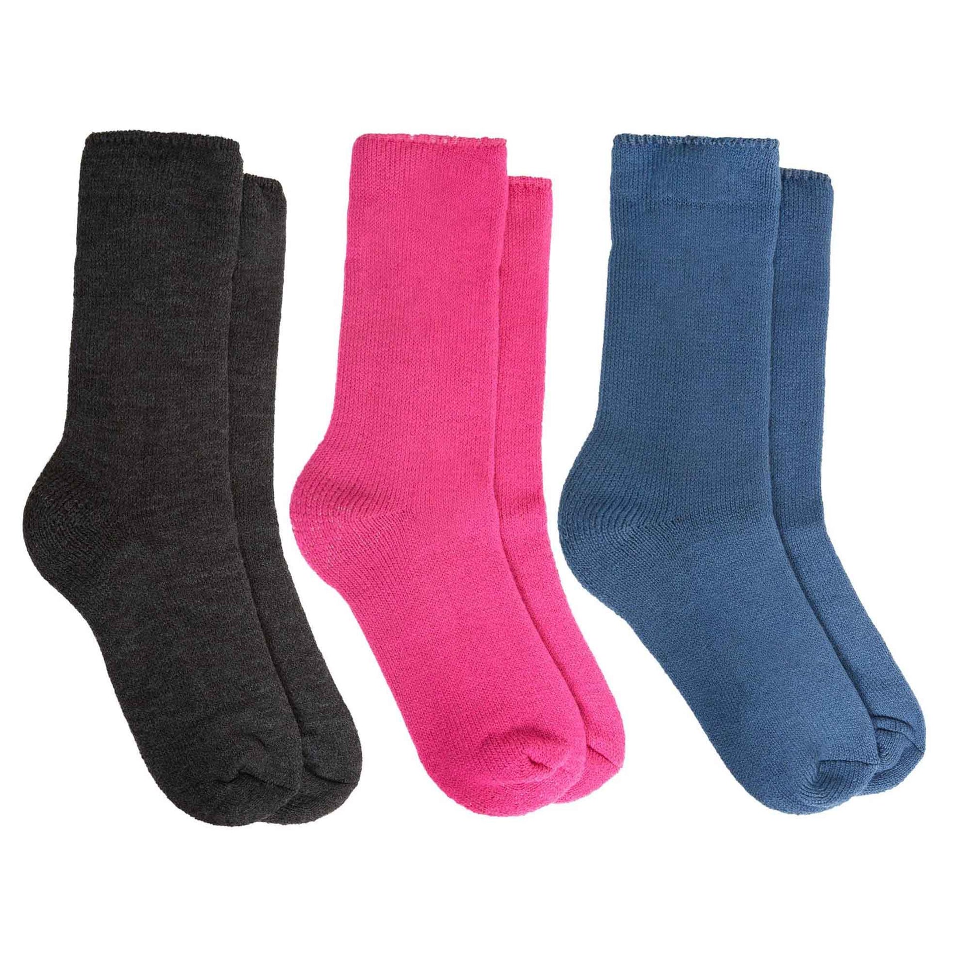 Pack of 3 Womens Thermal Hot Socks Heavy Duty Insulated Boot Socks 2.3 Tog for Winter Hiking UK 4-7 by Heatwave Thermalwear Socks