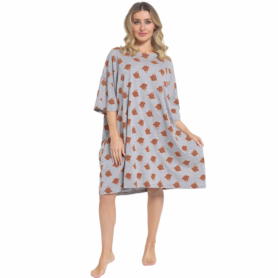 Women's Highland Cow Cream Baggy Nighty Dress Oversized T-Shirt Nighties 100% Cotton Short Sleeved Nightshirt for Ladies by Daisy Dreamer HIGHLAND COW Night Dress
