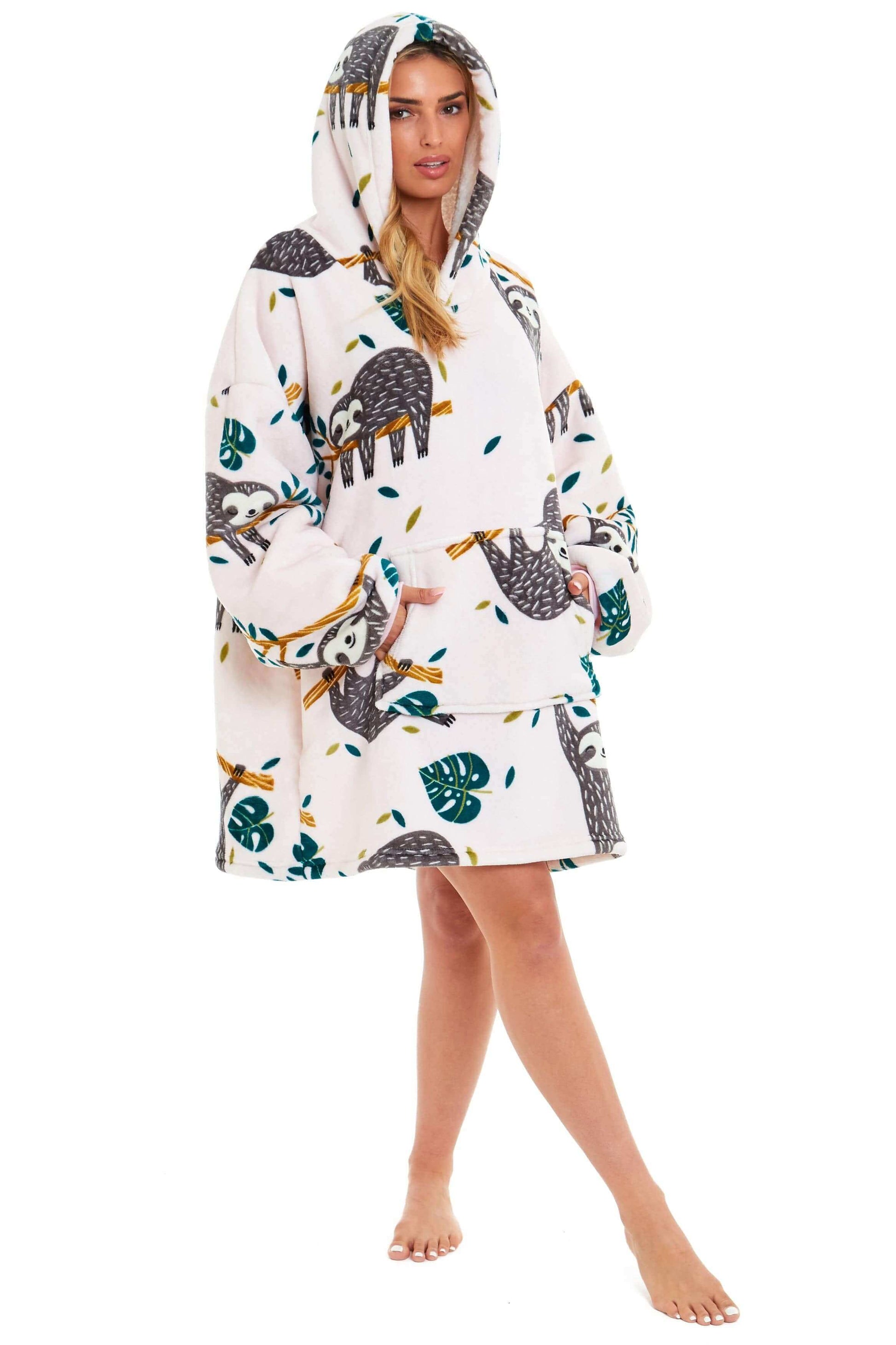 Giant Cozy Sloth Hooded Blanket Ultra Soft Sherpa Fur Plush Flannel Fleece Oversized Hoodie Sweatshirt for Adults and Kids Premium Loungewear by Daisy Dreamer. Buy now for £11.00.