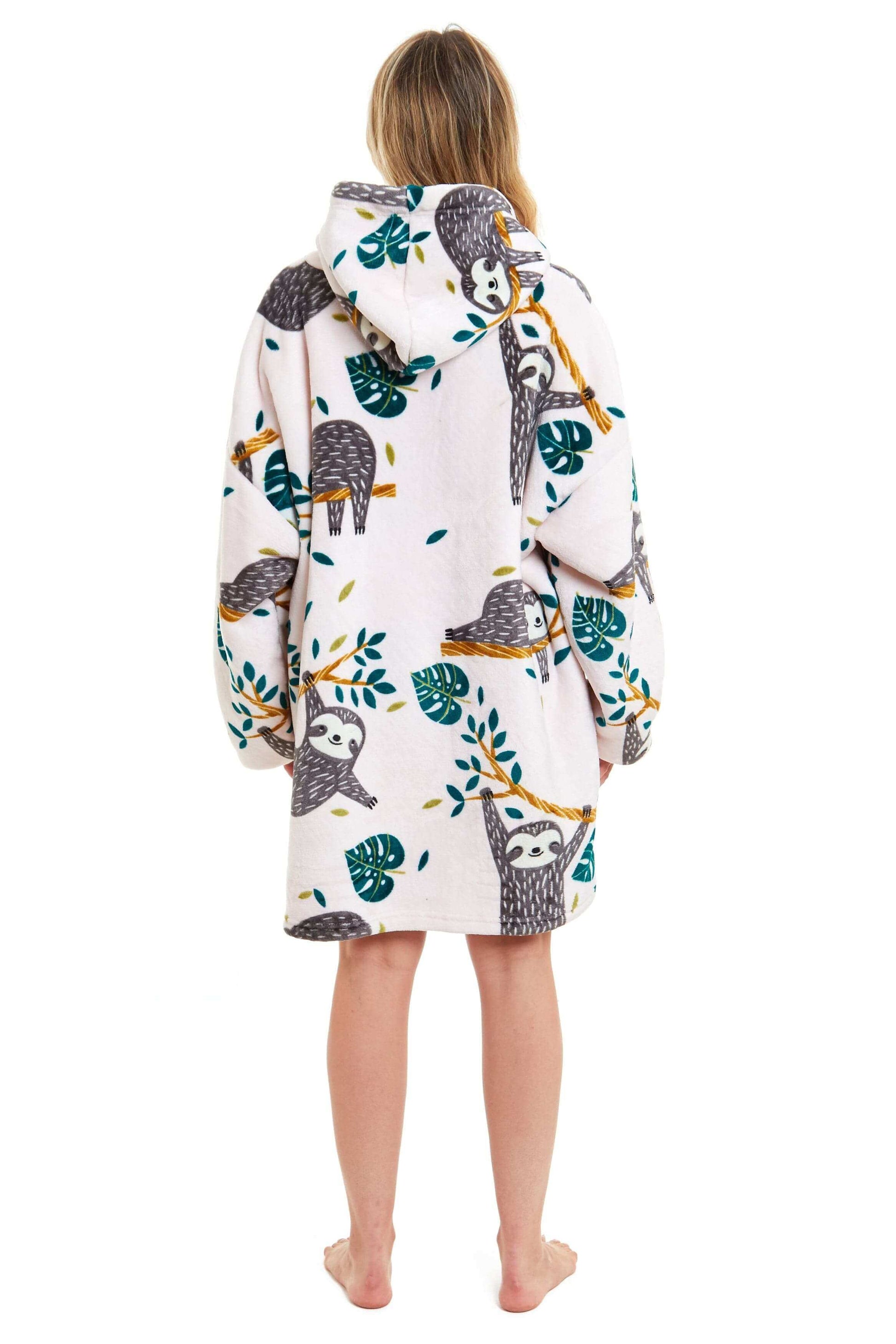 Giant Cozy Sloth Hooded Blanket Ultra Soft Sherpa Fur Plush Flannel Fleece Oversized Hoodie Sweatshirt for Adults and Kids Premium Loungewear by Daisy Dreamer. Buy now for £11.00.