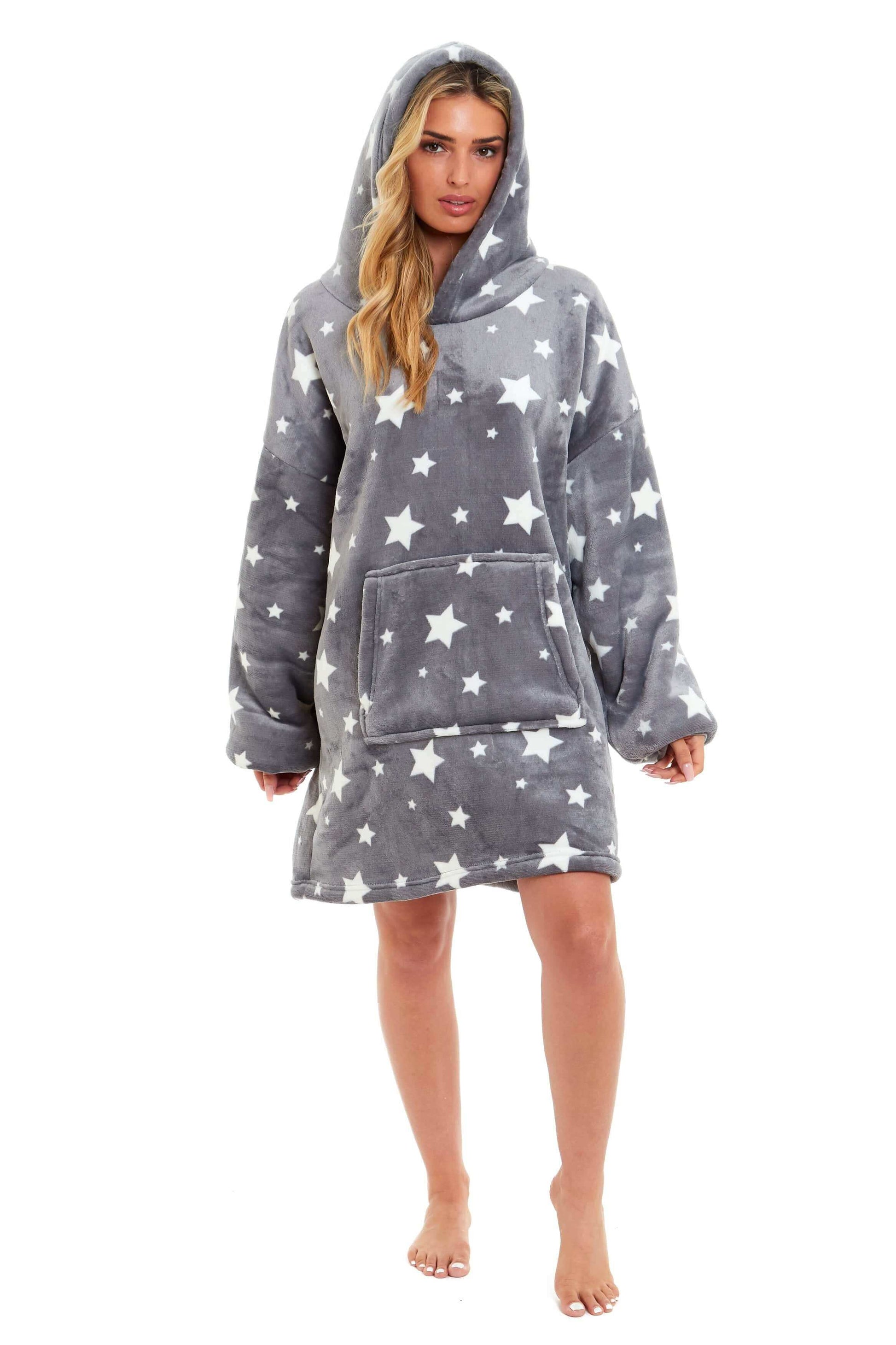 Oversized Grey Stars Hooded Blanket Ultra Soft Sherpa Fur Lining Plush Flannel Loungewear One Size Fits All for Adults and Kids by Daisy Dreamer. Buy now for £11.00.