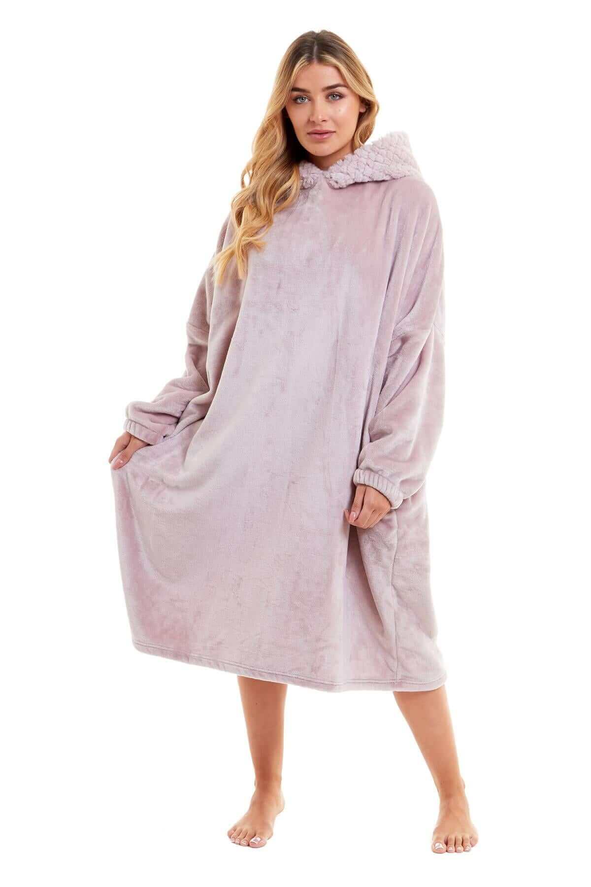 Women's Oversized Plush Hooded Poncho Blanket Cozy Fleece Hoodie with Fur Hood Ideal for Lounging Camping Outdoor Warmth by Daisy Dreamer. Buy now for £21.00.