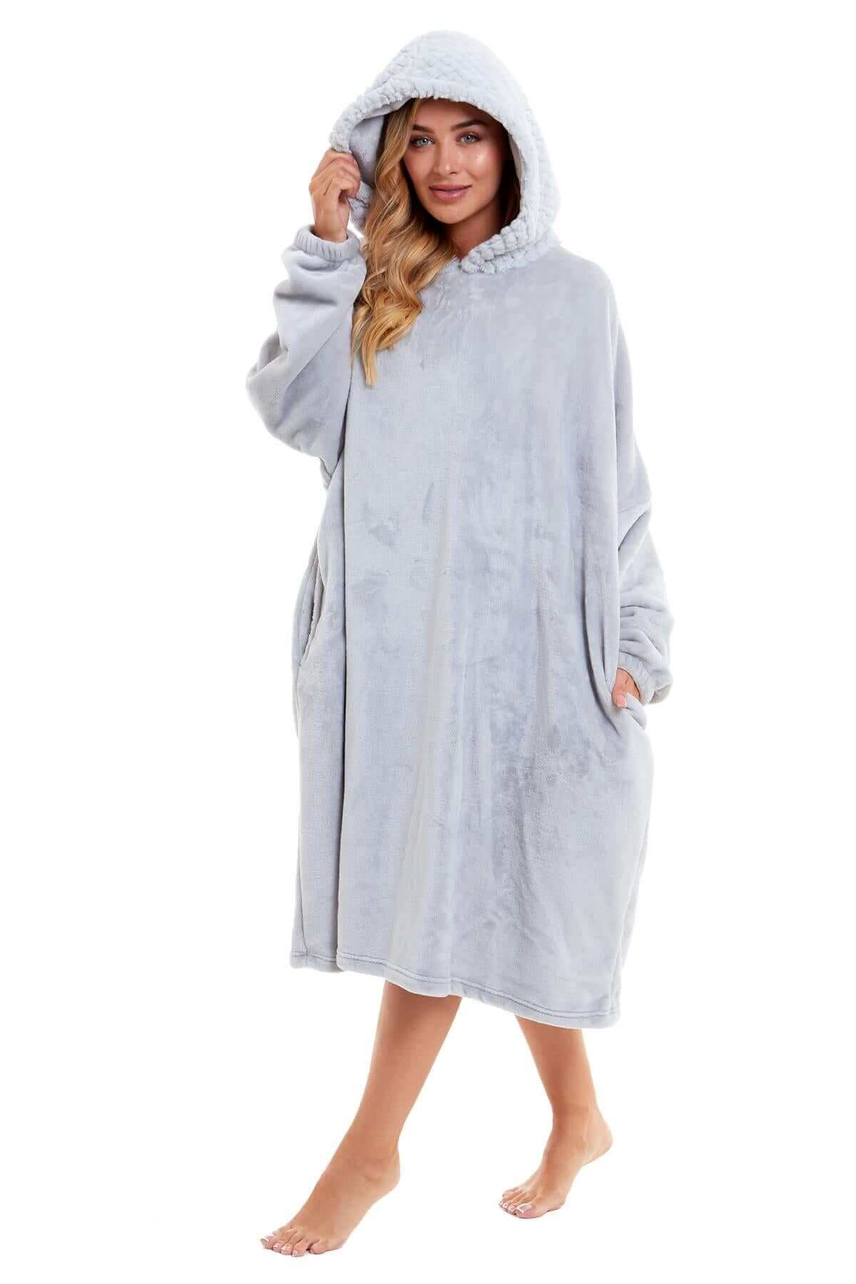 Women's Oversized Plush Hooded Poncho Blanket Cozy Fleece Hoodie with Fur Hood Ideal for Lounging Camping Outdoor Warmth by Daisy Dreamer. Buy now for £21.00.