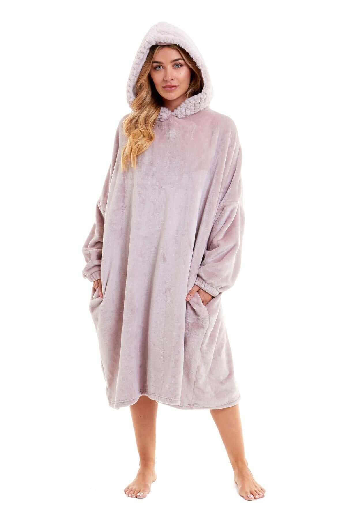 Women's Oversized Plush Hooded Poncho Blanket Cozy Fleece Hoodie with Fur Hood Ideal for Lounging Camping Outdoor Warmth by Daisy Dreamer. Buy now for £21.00.