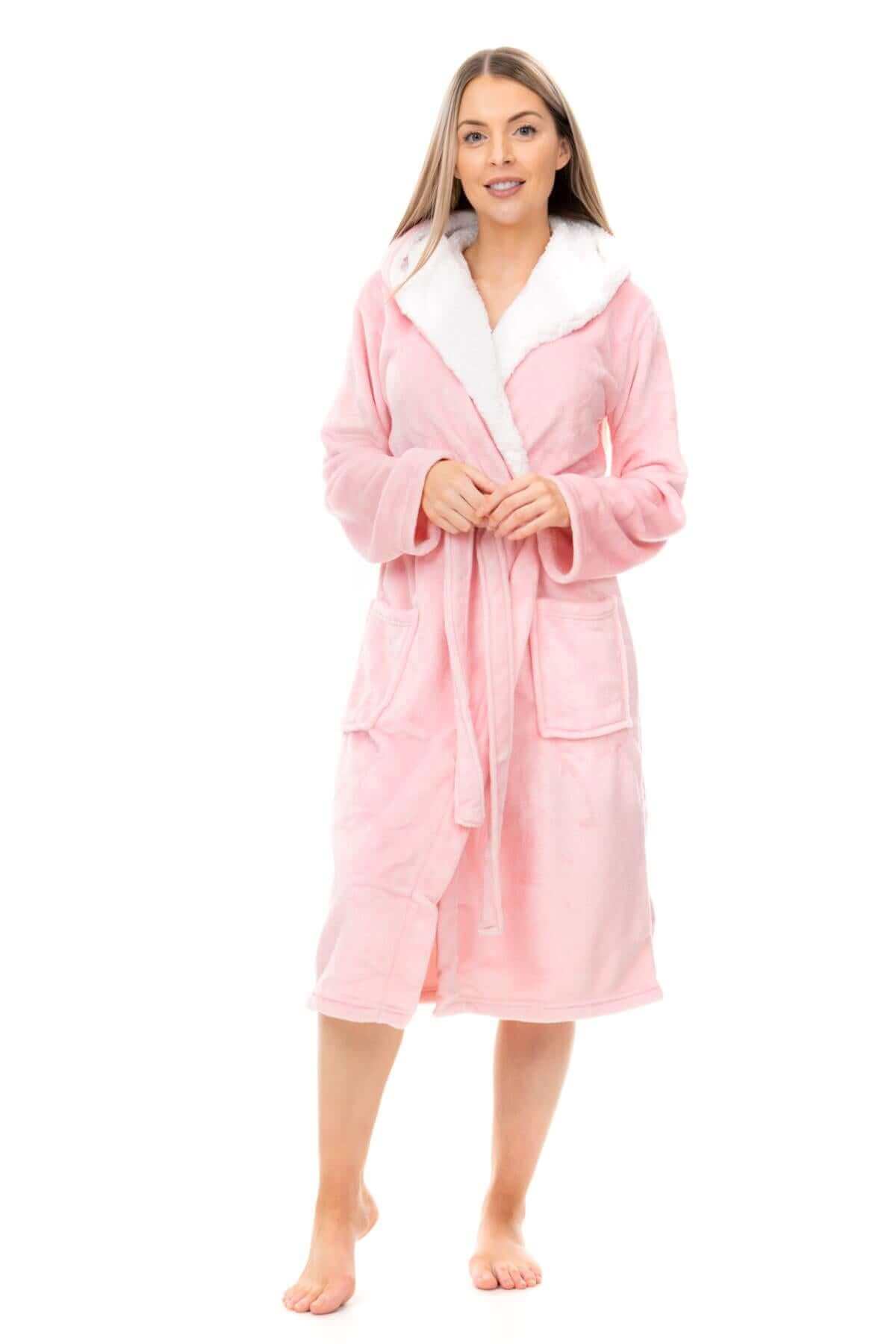 Women's Super Soft Plush Fleece Hooded Bathrobe Fluffy Velvet Loungewear Long Sleeve Cosy Winter Dressing Gown Spa Essential by Daisy Dreamer. Buy now for £20.00.
