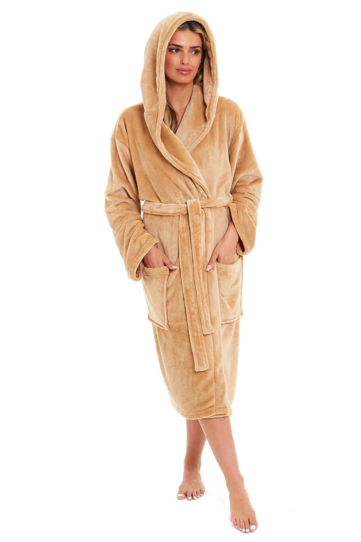 Women's Super Soft Plush Fleece Hooded Bathrobe Fluffy Velvet Loungewear Long Sleeve Cosy Winter Dressing Gown Spa Essential by Daisy Dreamer. Buy now for £20.00.