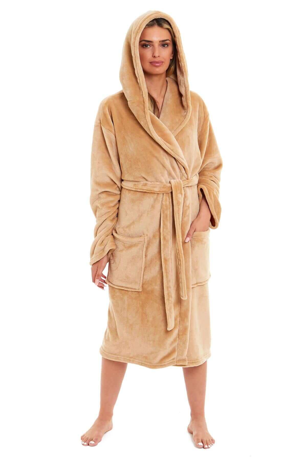 Women's Super Soft Plush Fleece Hooded Bathrobe Fluffy Velvet Loungewear Long Sleeve Cosy Winter Dressing Gown Spa Essential by Daisy Dreamer. Buy now for £20.00.