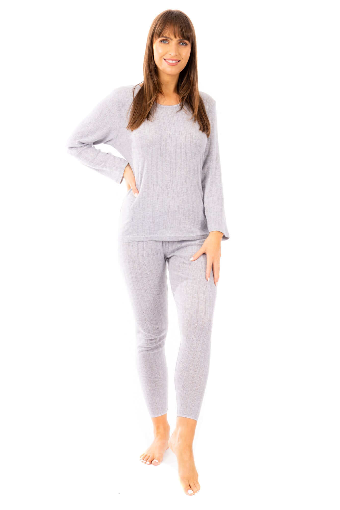 Women's Thermal Long Sleeve Top and Pants Set Winter Base Layers Warm Insulating Cotton Rich Fabric Sizes S to XXL Multiple Colors by Heatwave Thermalwear. Buy now for £10.00.