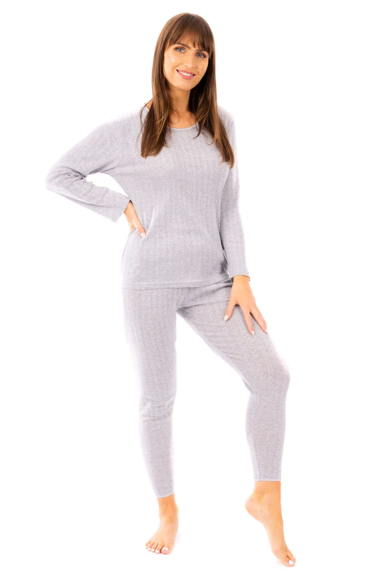Women's Thermal Long Sleeve Top and Pants Set Winter Base Layers Warm Insulating Cotton Rich Fabric Sizes S to XXL Multiple Colors by Heatwave Thermalwear. Buy now for £10.00.