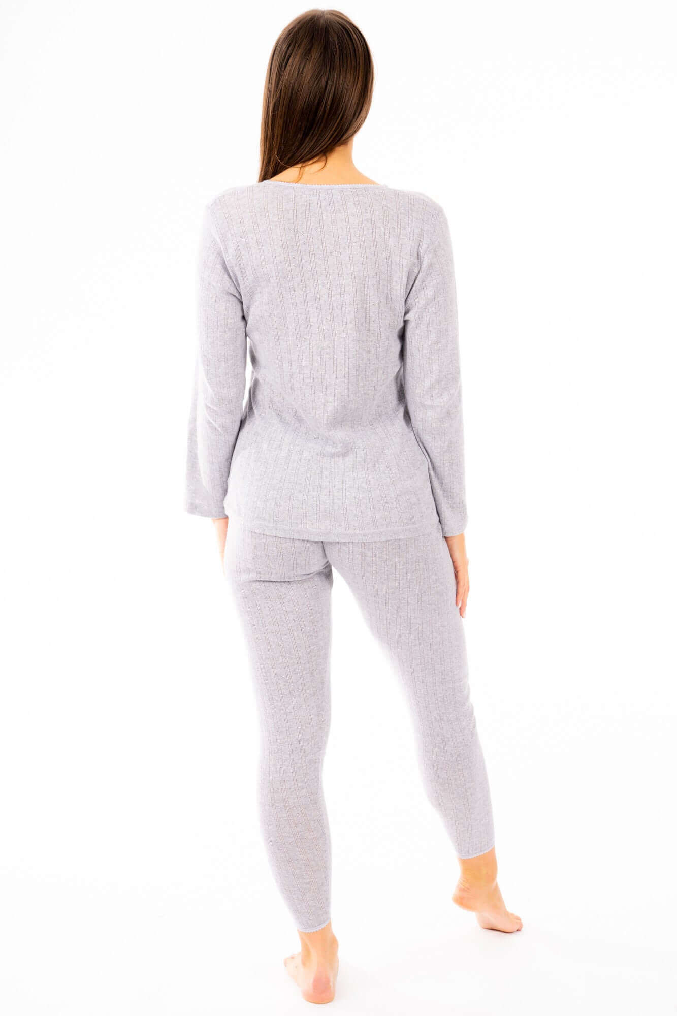 Women's Thermal Long Sleeve Top and Pants Set Winter Base Layers Warm Insulating Cotton Rich Fabric Sizes S to XXL Multiple Colors by Heatwave Thermalwear. Buy now for £10.00.