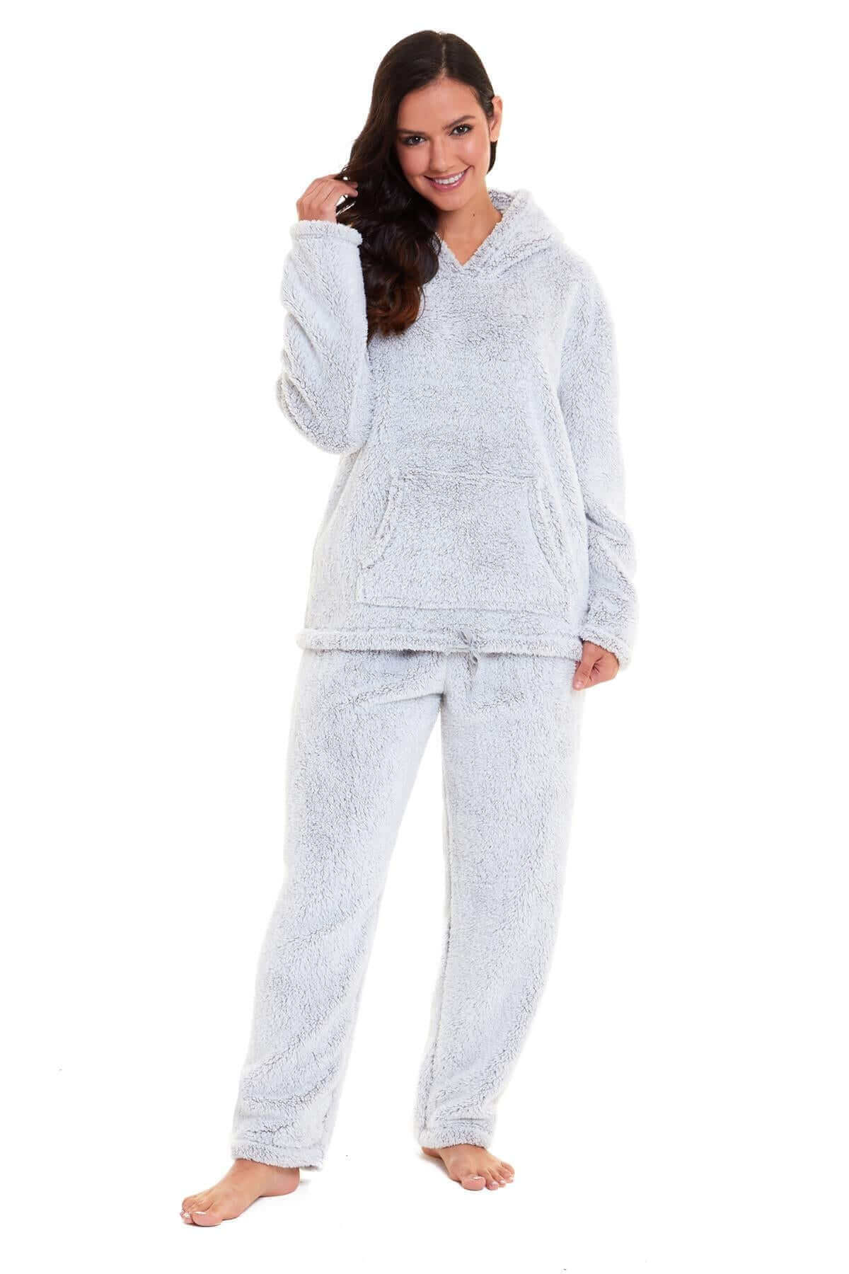 Women's Ultra-Soft Plush Fleece Hooded Pajama Set Cozy Winter Nightwear Warm Loungewear for Home Relaxation by Daisy Dreamer. Buy now for £20.00.