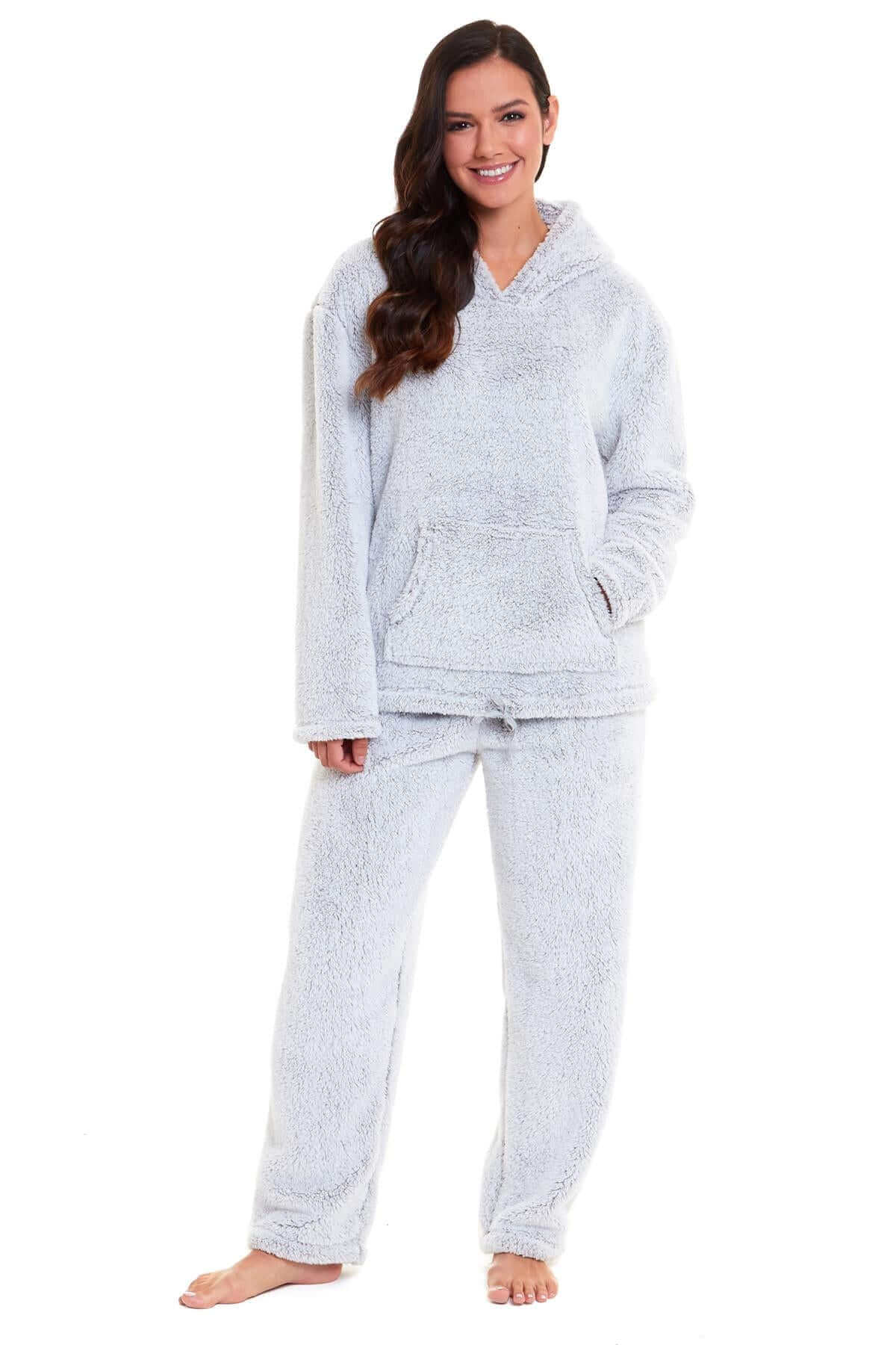Women's Ultra-Soft Plush Fleece Hooded Pajama Set Cozy Winter Nightwear Warm Loungewear for Home Relaxation by Daisy Dreamer. Buy now for £20.00.