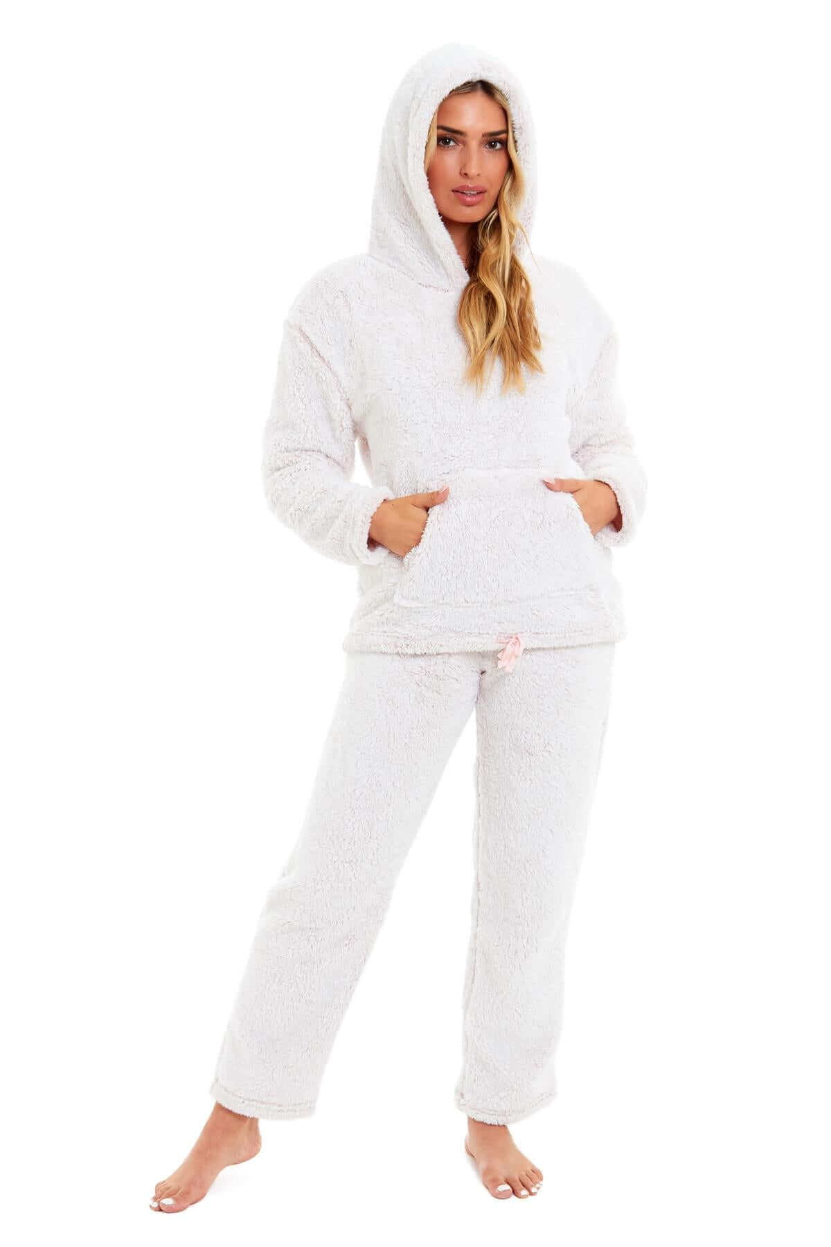 Women's Ultra-Soft Plush Fleece Hooded Pajama Set Cozy Winter Nightwear Warm Loungewear for Home Relaxation by Daisy Dreamer. Buy now for £20.00.