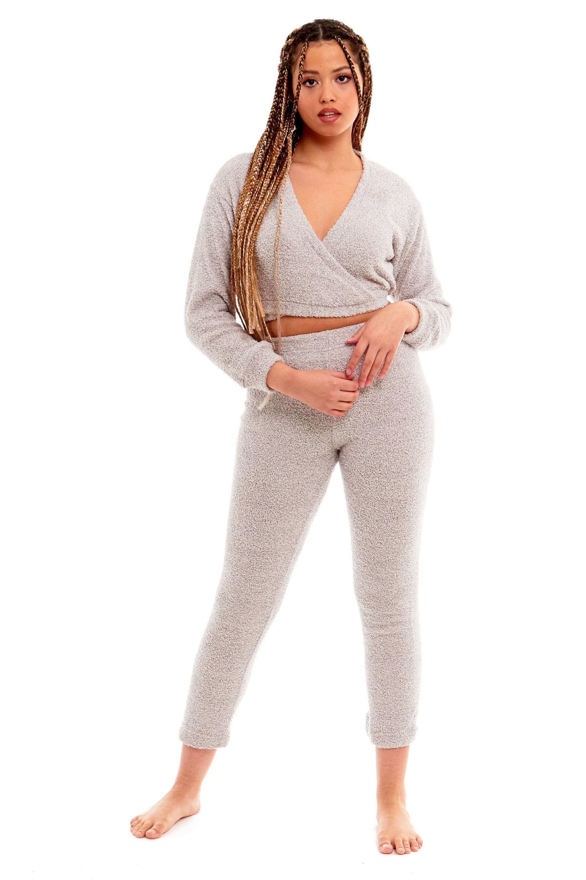 Women's Ultra Soft Teddy Fleece Loungewear Set Long Sleeve Wrap Top and Stretch Fit Pants Ideal for Relaxing and Sleeping Daisy Dreamer. Buy now for £20.00.