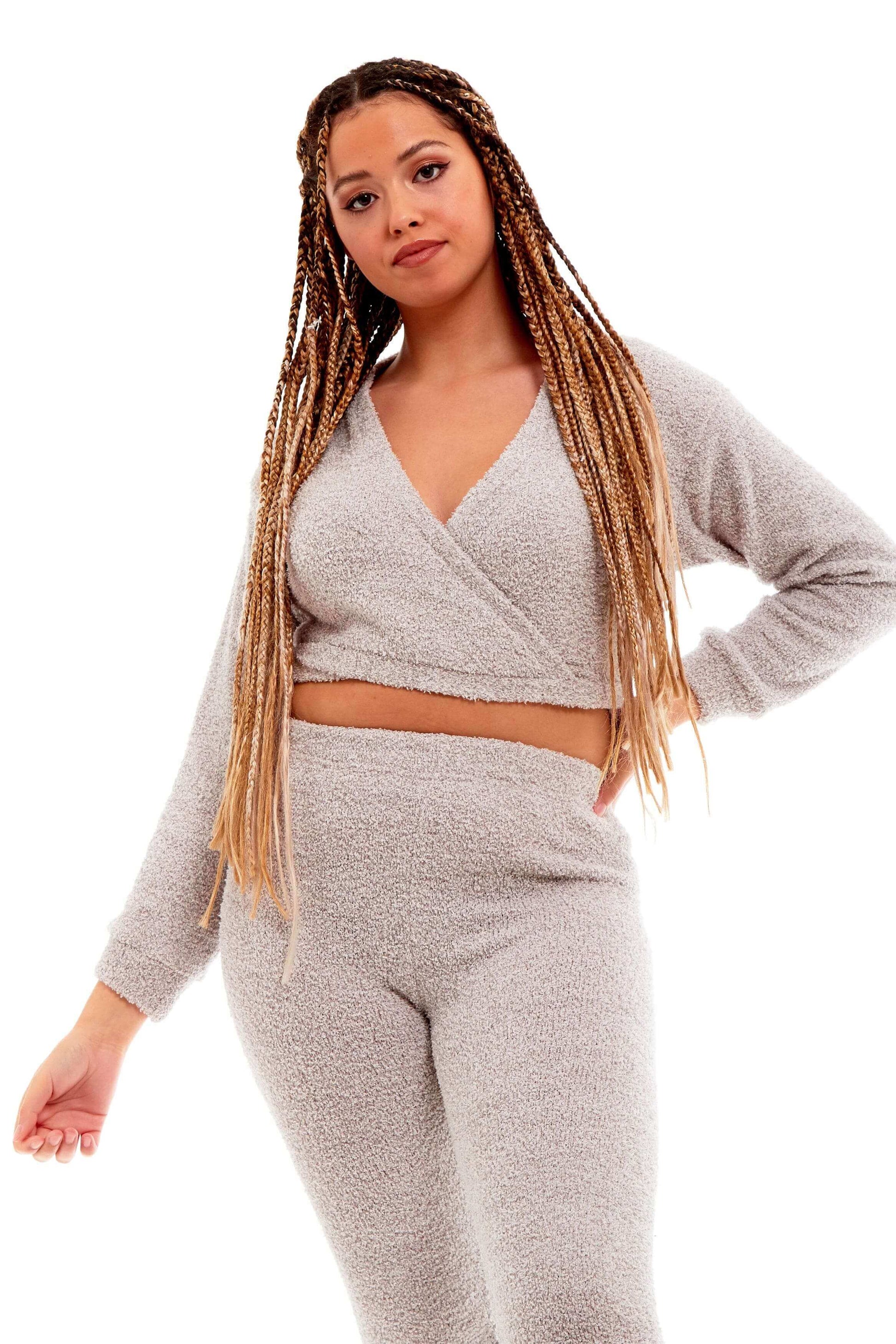 Women's Ultra Soft Teddy Fleece Loungewear Set Long Sleeve Wrap Top and Stretch Fit Pants Ideal for Relaxing and Sleeping Daisy Dreamer. Buy now for £20.00.
