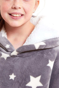 Kids Oversized Hooded Fleece Blanket with Reversible Sherpa Double Pocket Ultra-Soft Cozy Wearable Blanket for Lounging and Outdoor Ages 8-15 by Daisy Dreamer Hooded Blanket