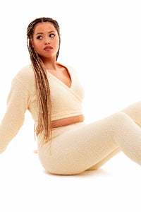 Women's Ultra Soft Teddy Fleece Loungewear Set Long Sleeve Wrap Top and Stretch Fit Pants Ideal for Relaxing and Sleeping Daisy Dreamer Pyjamas